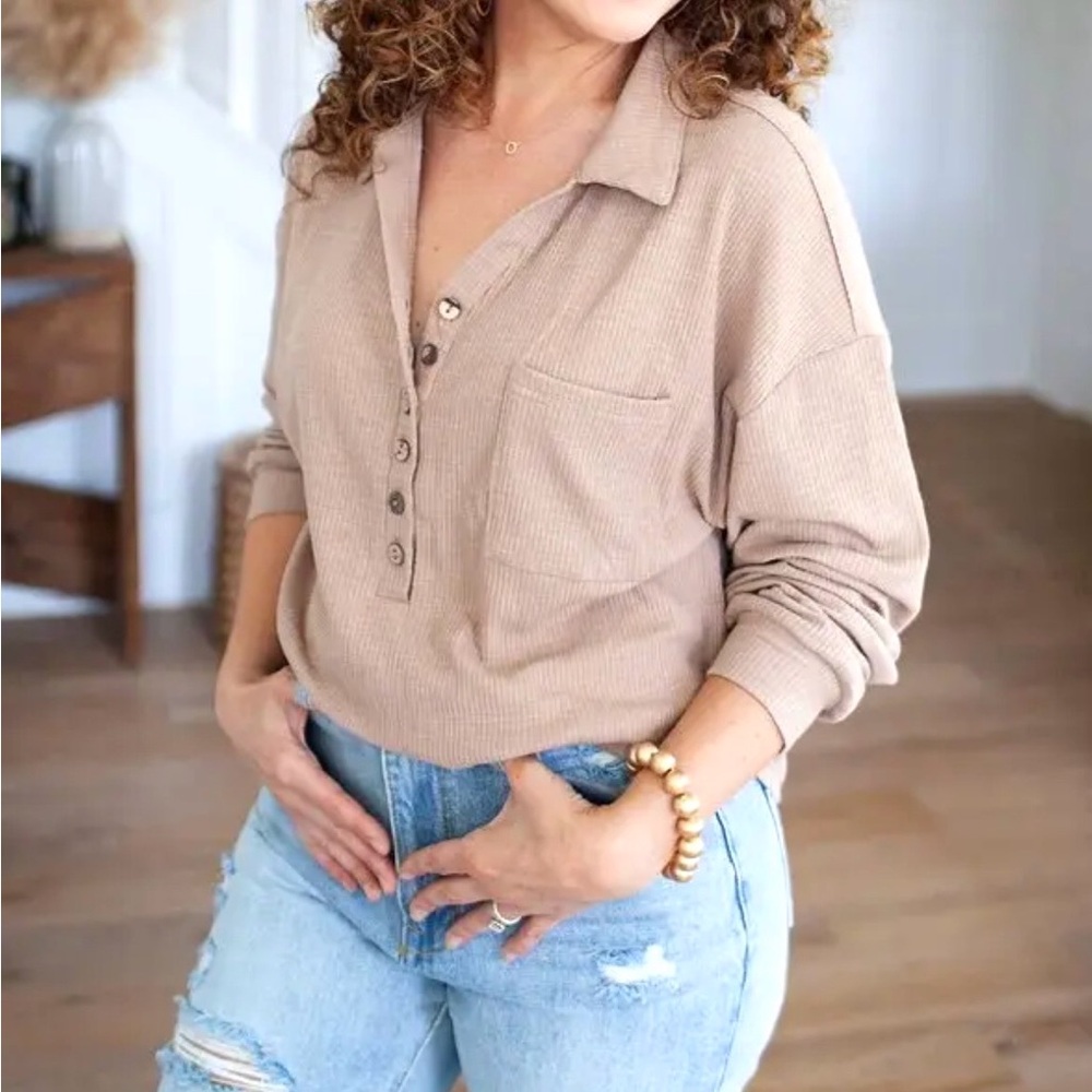 Miss Sparkling Women’s Casual Tan Long Sleeve Half Button-Up Collared Top Size L